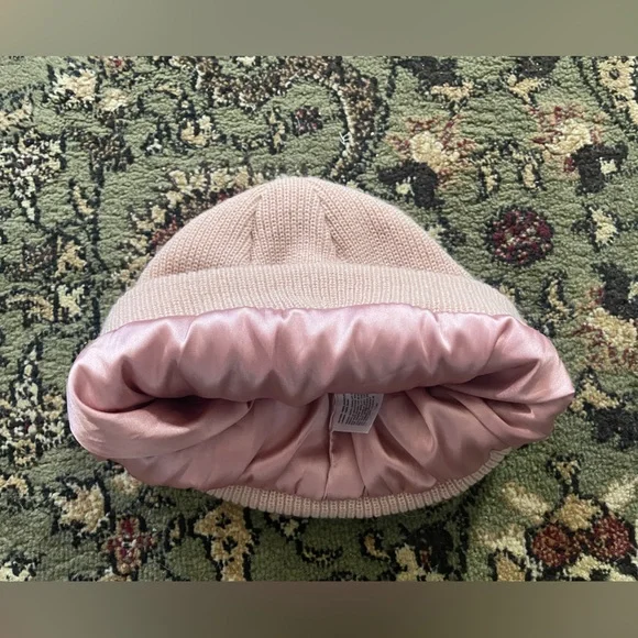 Yanibest Butter Satin Lined Knit Skull Beanie - Picture 5 of 6